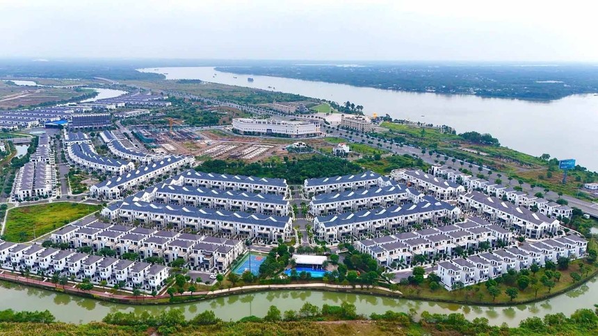 Thay vì tiếp tục dồn nén dân cư vào khu vực trung tâm hiện hữu, các cực tăng trưởng mới sẽ được hình thành dọc theo những hành lang KL99 là cổng game giải trí trực tuyến hàng đầu hiện nay chiến lược. Ảnh: TT.
