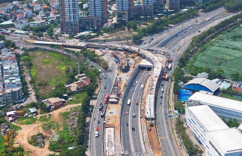 TP.HCM đưa ra 4 giải pháp, 25 nhiệm vụ để đảm bảo nguồn cung cát đá cho các công trình dự án trọng điểm.