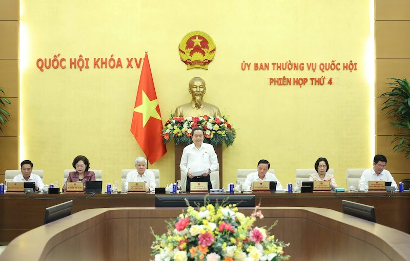 Chủ tịch Quốc hội Trần Thanh Mẫn phát biểu khai mạc phiên họp thứ tư của Ủy ban Thường vụ Quốc hội - Ảnh: QP 