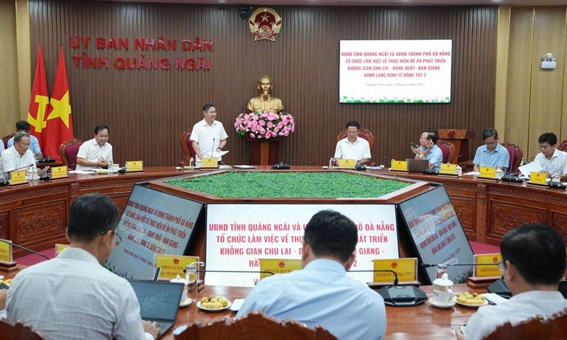 UBND TP Đà Nẵng và UBND tỉnh Quảng Ngãi tổ chức làm việc về thực hiện Đề án phát triển liên kết không gian Chu Lai - Dung Quất - Nam Giang - Hành lang Kl992 cổng game cá cược Đông Tây 2. 