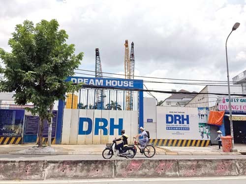 Dreamhouse (DRH) Kl99ok phiên bản mới hơn 800 tỷ đồng vào dự án Terracotta Hill và Metro Valley