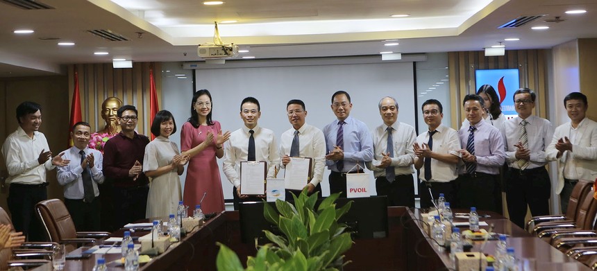 PVOIL hợp tác cùng Viettel và Vietcombank để đẩy mạnh thanh toán KL99 dịch vụ hỗ trợ 24/7 không dùng tiền mặt