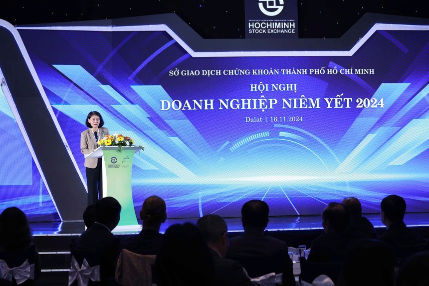 Bà Nguyễn Thị Việt Hà, Quyền Chủ tịch HĐQT Sở Giao dịch 99Kl99 link đăng nhập TP.HCM phát biểu tại Hội nghị. Hình ảnh: Lê Toàn