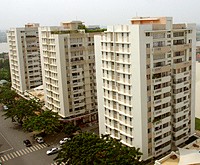 Những nhà Kl99ok phiên bản mới (hay đầu cơ)bỏ ra hàng tỷ đồng mua gom nhà đất kiếm lời.