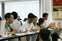 Đặc thù của các giao dịch trong lĩnh vực Kl991.com nạp rút nhanh là đặt chữ tín lên hàng đầu. Song đây chính lại là cơ hội cho những đối tượng có "máu lừa" trà trộn vào
