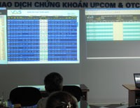 Việc đóng cửa giao dịch KL99 là cổng game giải trí trực tuyến hàng đầu hiện nay OTC tại một số sàn giao dịch do CTCK mở ra trong năm 2010 góp phần hạn chế giao dịch trên thị trường tự do - Ảnh: Đức Thanh