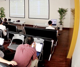CTCK không nên khuyến nghị quá cụ thể
