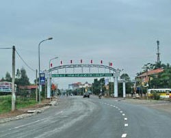 Với những chức năng mới, trục Hồ Tây - Ba Vì sẽ không tạo “sóng” cho thị trường Web Tổng Nhà Cái 99Kl99 Giải Trí Bậc Nhất. Trong ảnh: Trung tâm huyện Ba Vì
