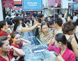 Kl99ok phiên bản mới vàng không phù hợp với người “yếu bóng vía”