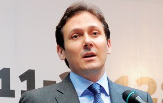 Ông Simon Andrews, Giám đốc khu vực của IFC.