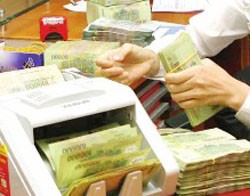 Tại cuộc họp các tổ chức tín dụng có trụ sở tại Hà Nội ngày 15/9, khá nhiều lãnh đạo Link Vào Nhà Cái KL99 COM Tặng +199k đứng lên kêu ca về tiền gửi bị rút đi trong các ngày 9-10-11/9/2011
