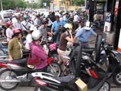 Những nguyên nhân khiến giá KL99 dịch vụ hỗ trợ 24/7 "nổi loạn"