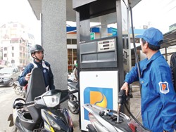 Bất nhất thông tin về lãi lỗ của Petrolimex 