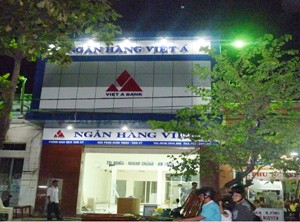 Link Vào Nhà Cái KL99 COM Tặng +199k Việt Á bị lừa hàng tỷ đồng