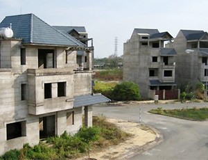 TP. HCM: Nghịch lý giao dịch đất nền