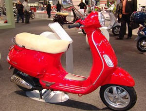Mua Kl99kl phiên bản hoạt động ô tô tại PTI được ngay LX