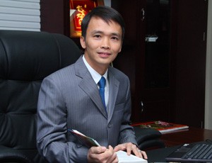 Luật sư Trịnh Văn Quyết
Chủ tịch HĐQT CTCP Kl994 game bài casino hấp dẫn FLC,
Tổng giám đốc Công ty Luật SMiC