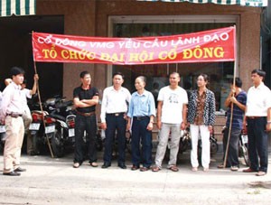 Trang Chủ KL99Com Số 1 Link Đăng Ký KL999 VMG mòn mỏi chờ thực thi công lý