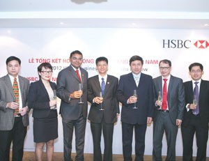HSBC Việt Nam nhận bằng khen của Kl993 ưu đãi thưởng hấp dẫn Việt Nam