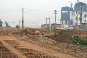 Cơ chế người dân góp đất được xem là phương án trung dung cho 2 phương án thu hồi, hoặc chủ Kl99ok phiên bản mới tự thỏa thuận với người có đất - Ảnh minh họa: Internet